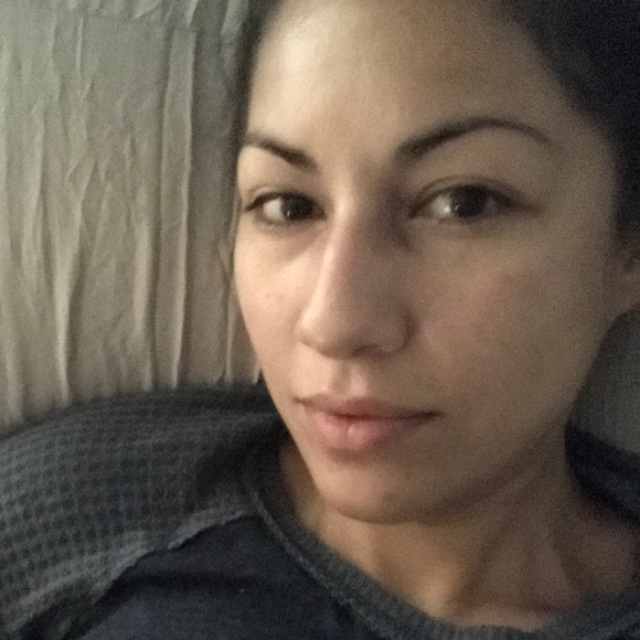 Meet your Posher, Lidia - Picture 1 of 1